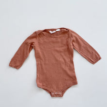 Load image into Gallery viewer, Grown Organic Cotton Knit L/S Romper Salmon (1y)
