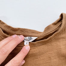 Load image into Gallery viewer, Mac &amp; Ellie Brown Ruffle Tee (8y)
