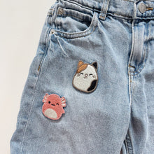 Load image into Gallery viewer, Squishmallows Jeans Blue Denim w Patches (6-7y)
