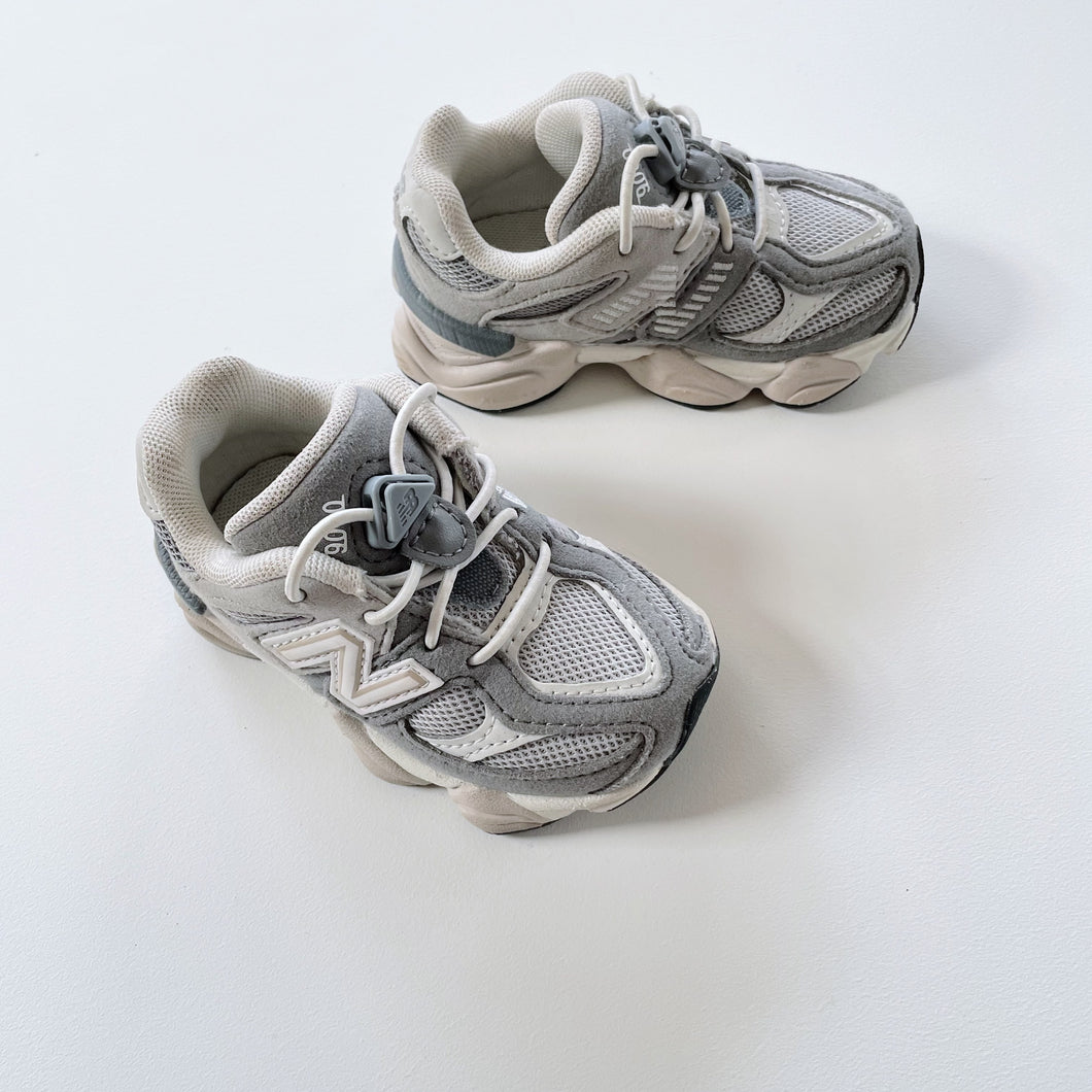 New Balance 9060 LACE (US5/ UK 4.5/EU21)