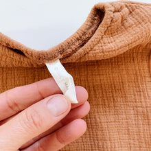 Load image into Gallery viewer, Quincy Mae Organic Tee Rust (6-12m)
