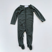 Load image into Gallery viewer, Milly &amp; Milo Merino Onesie Green (6-12m)
