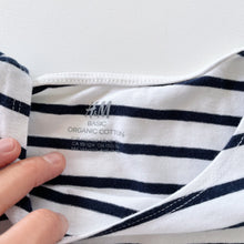 Load image into Gallery viewer, Organic Cotton L/S Top Stripes (8y)
