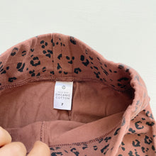Load image into Gallery viewer, Organic Cotton Brown Leopard Bike Shorts (7y)
