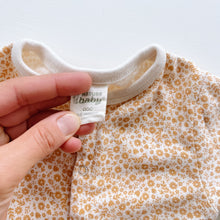 Load image into Gallery viewer, Nature Baby Organic Onesie Orange Floral (0-3m)
