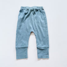 Load image into Gallery viewer, Nature Baby Drawstring Pants Light Blue (3-6m)
