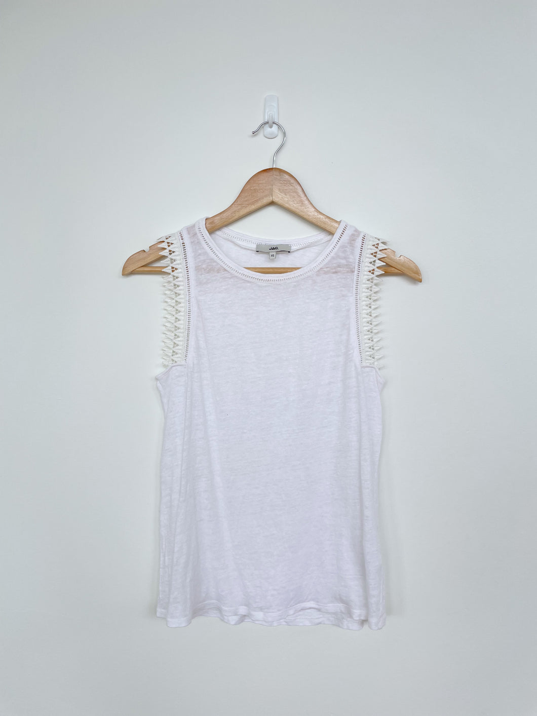 JAG. White Linen Lace Detailed Top (XS)