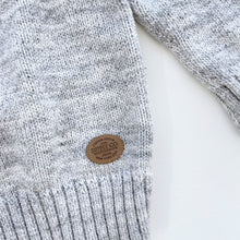 Load image into Gallery viewer, H&amp;M Knit Jumper Grey Marle (5-6y)

