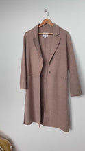 Load and play video in Gallery viewer, Elka Collective Wool Coat Walnut (8)
